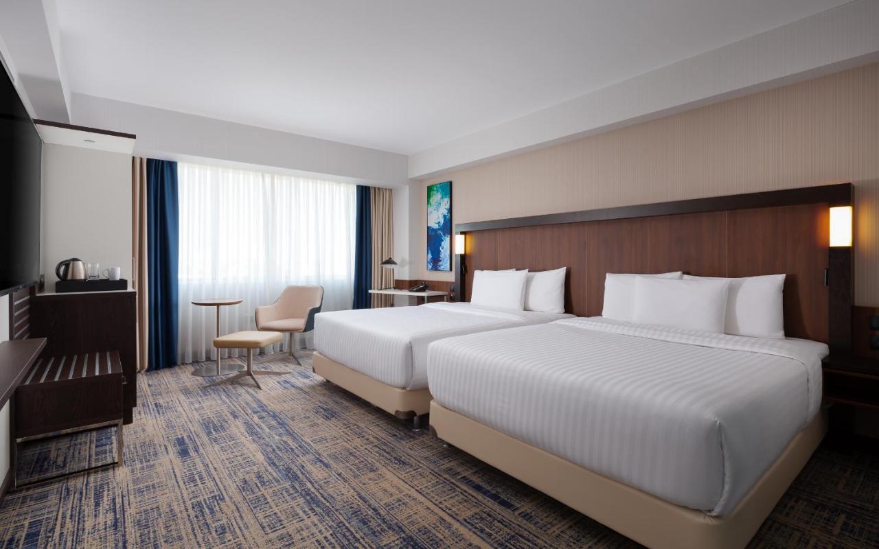 Hotel Courtyard By Marriott Taškent Exteriér fotografie