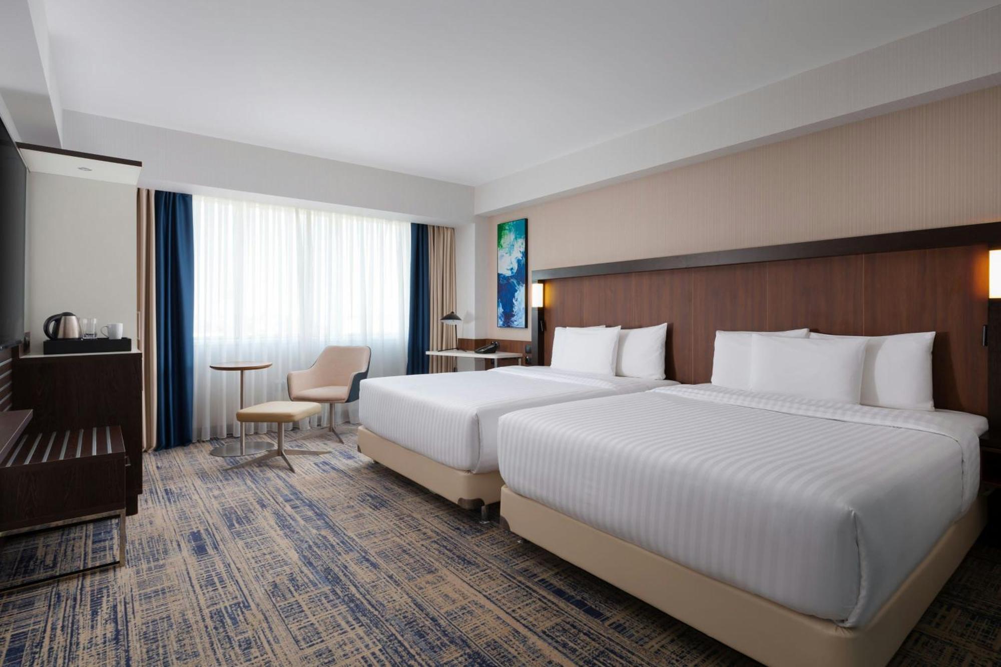Hotel Courtyard By Marriott Taškent Exteriér fotografie